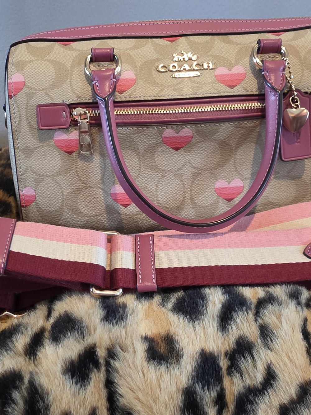 Coach HTF Rowan Pink Heart  Signature Satchel with GOLD Heart Charm - Picture 5 of 16